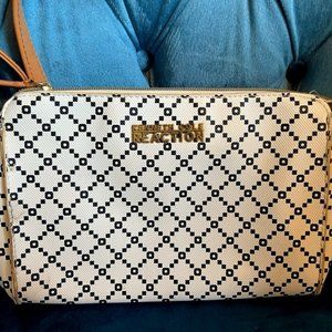 Kenneth Cole Reaction purse
